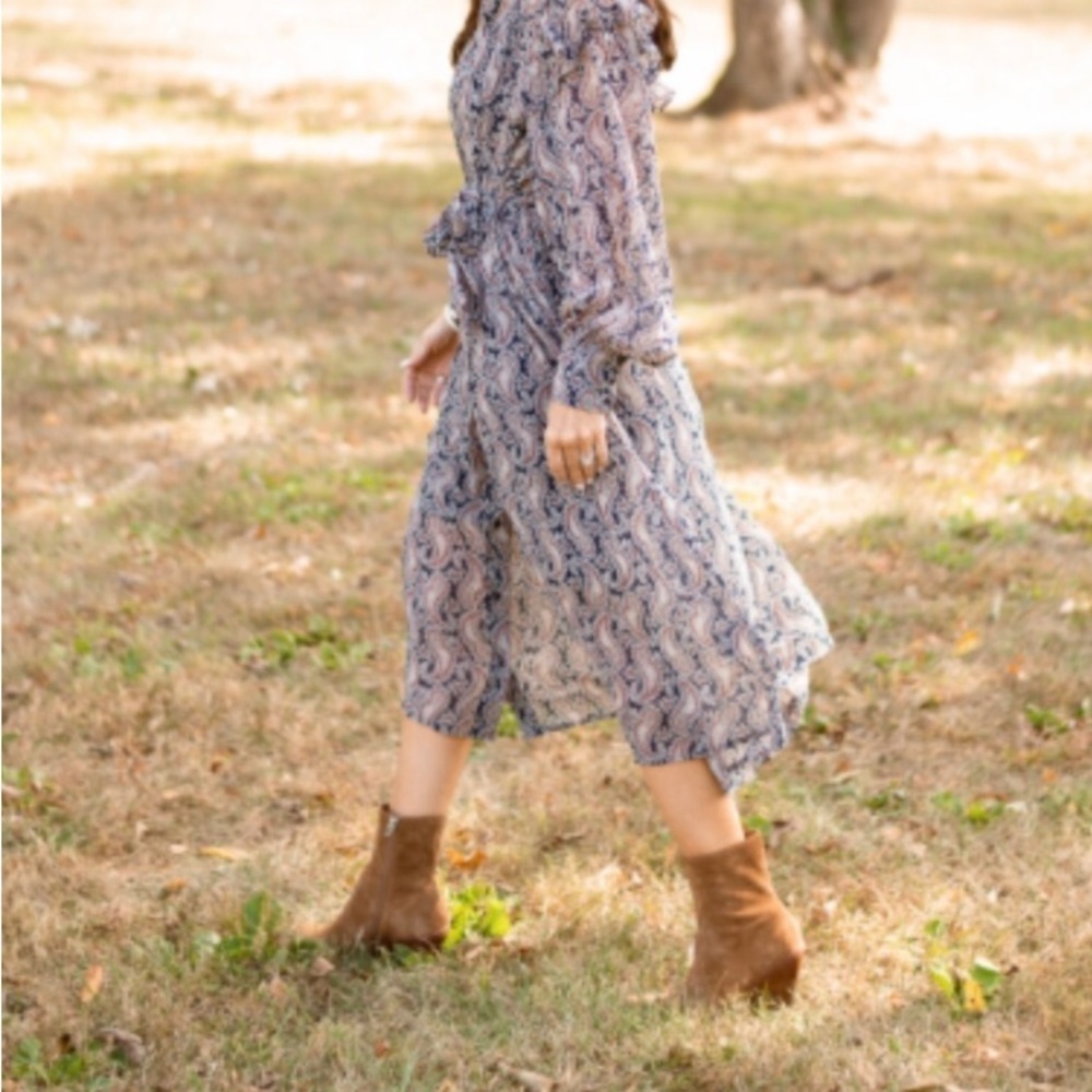 Banana Republic Flutter Midi Shirtdress / Size SP / - Picture 15 of 16